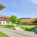 Gutshof Brunnwies